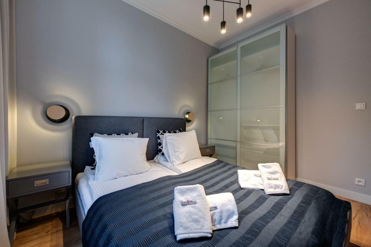 Dom & House - Apartments Old Town Ogarna 格但斯克 外观 照片